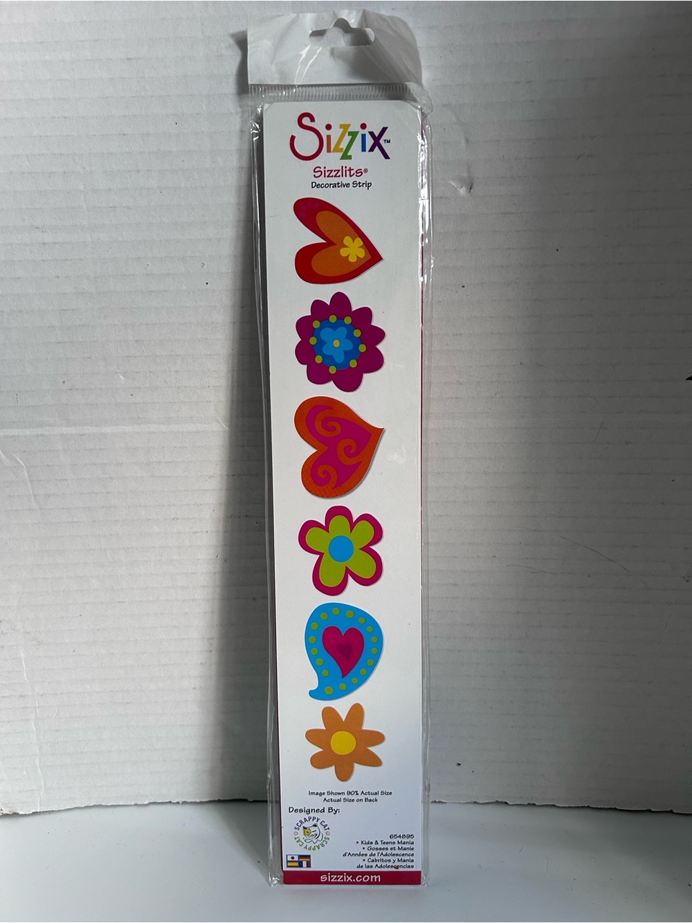 Sizzix Sizzlits Decorative Strip Die in the "Kids & Teens Mania" design
